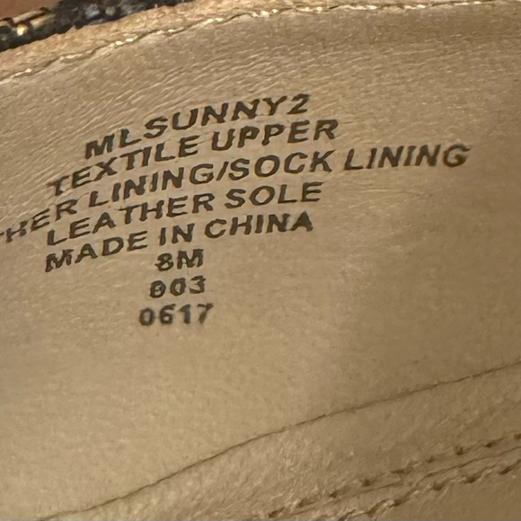 Marc Fisher Shoes - Picture 7 of 8